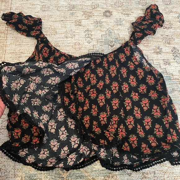 Forever 21 Floral Boho Off the Shoulder Top in Orange and Black - Picture 5 of 5